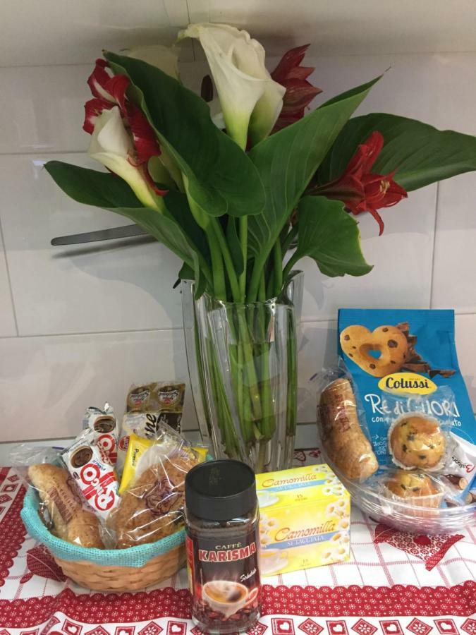 Giulia'S Home פומפיי מראה חיצוני תמונה